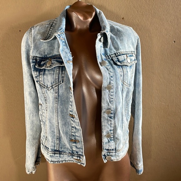 Acid Wash Denim Jacket - Picture 2 of 7